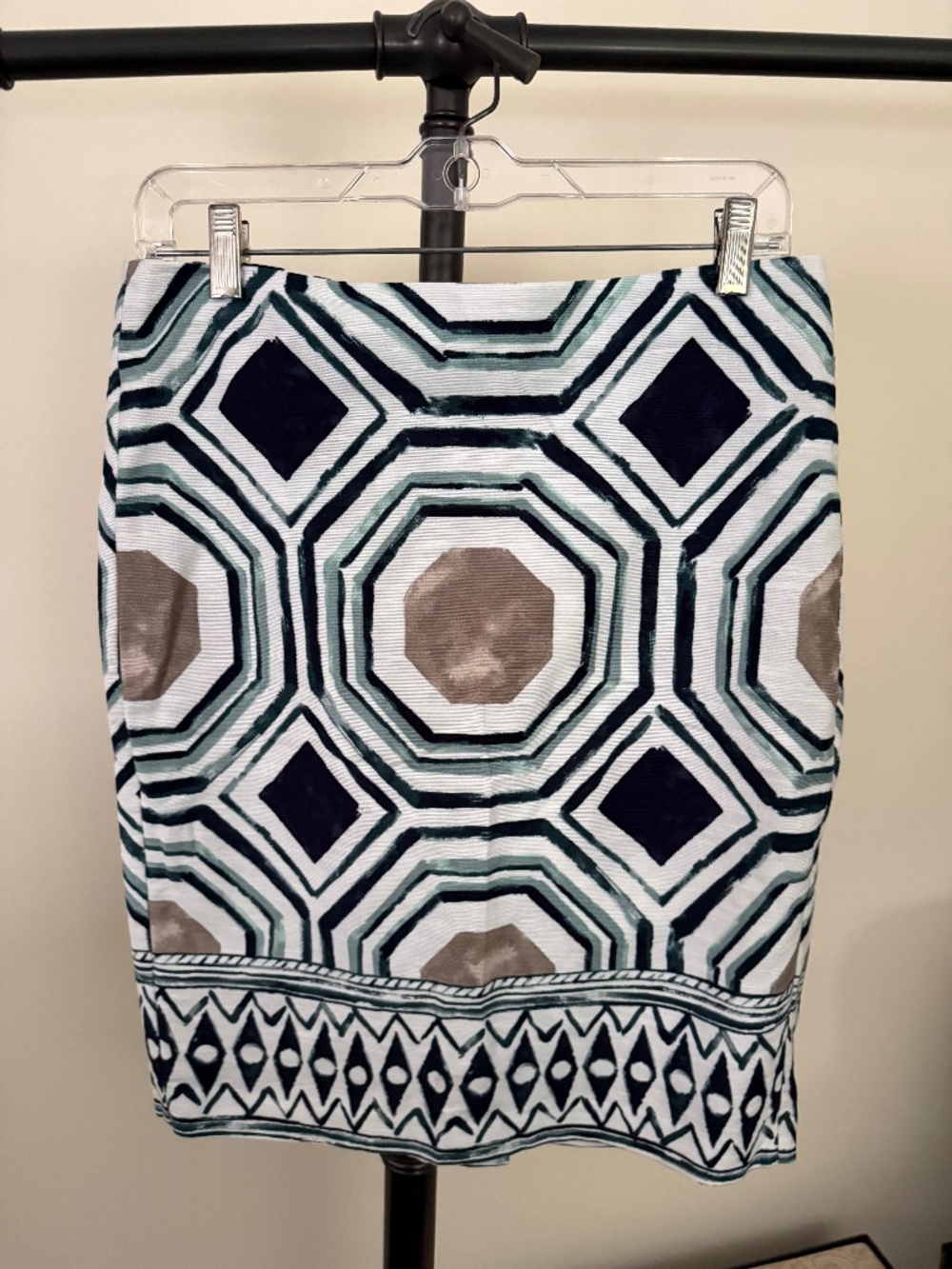 LOFT Aztec Print Octagon Pencil Skirt